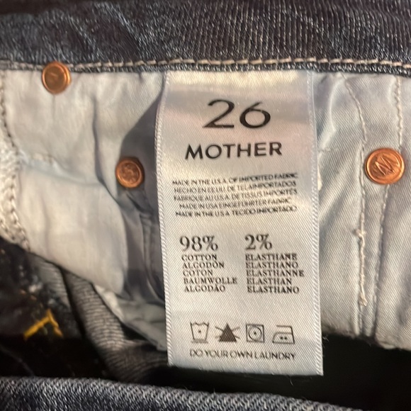 MOTHER “LOOKER CROP” SKINNIES! - Picture 6 of 7